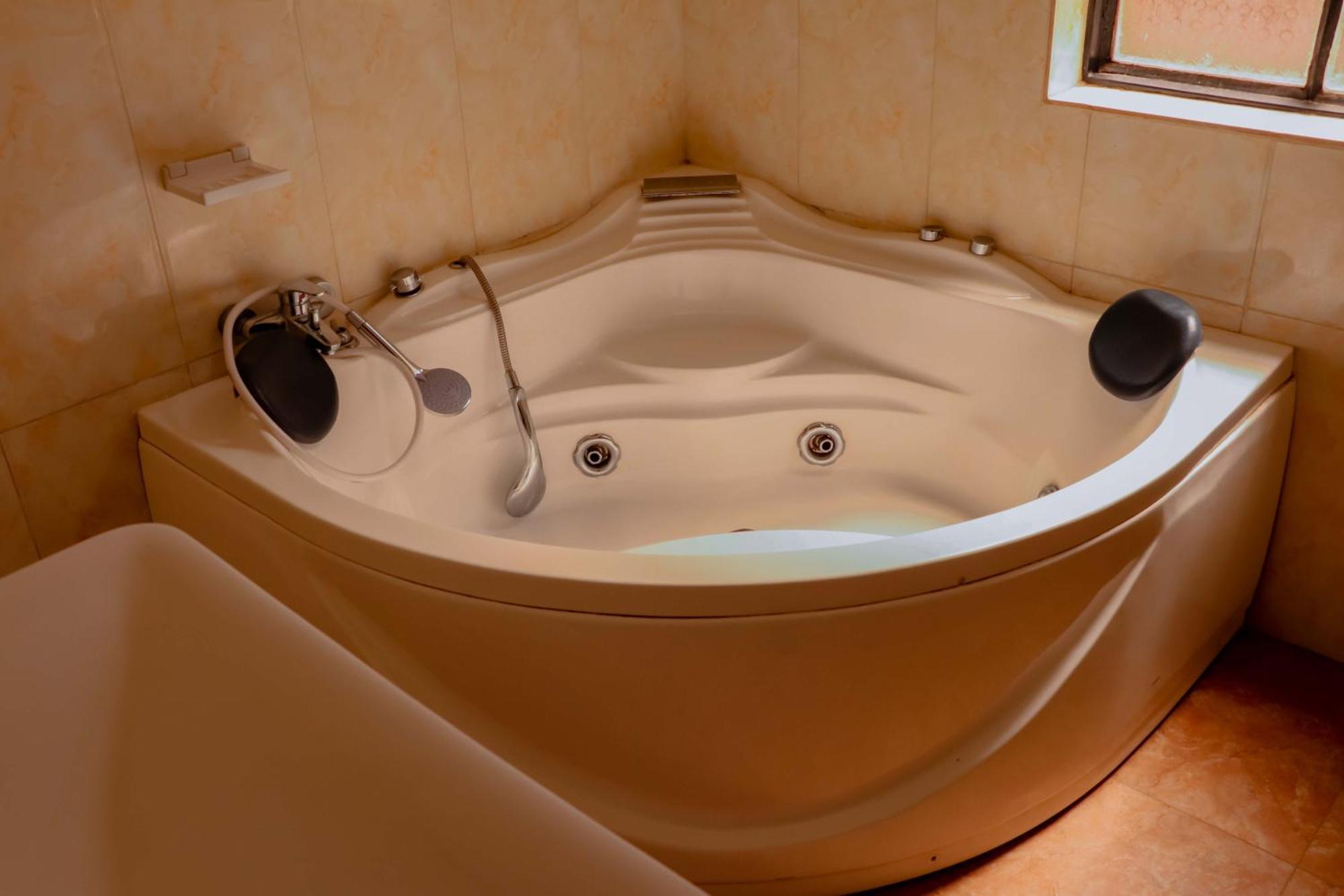 Sunflower Homes Villa Kigali Bagian luar foto