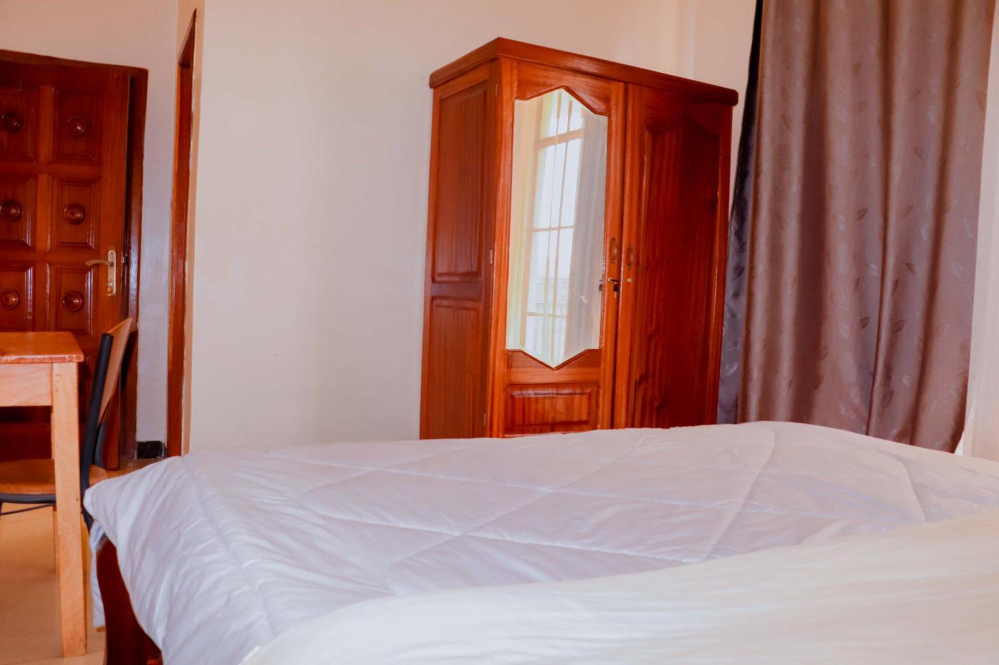Sunflower Homes Villa Kigali Bagian luar foto